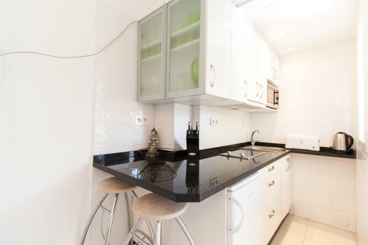 Hotel Apartamento Pyr Fuengirola Private Sunny Pool Side Zewnętrze zdjęcie
